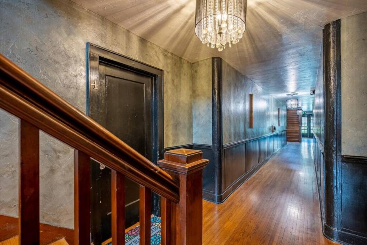 Elegant And Historic Getaway Close To Everything Oklahoma City Eksteriør bilde